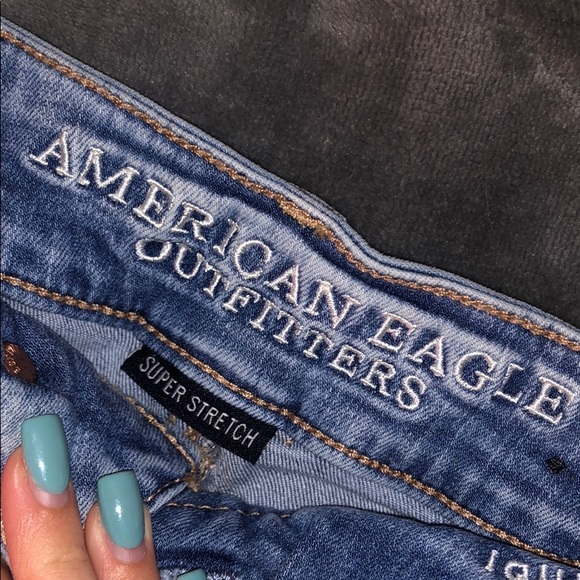 American Eagle Jean Shorts - Picture 3 of 5